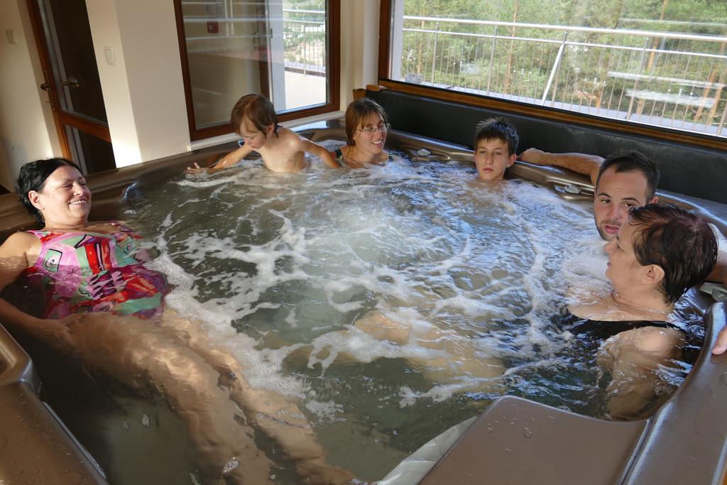 Mala Planina Guest House Iskrets Экстерьер фото