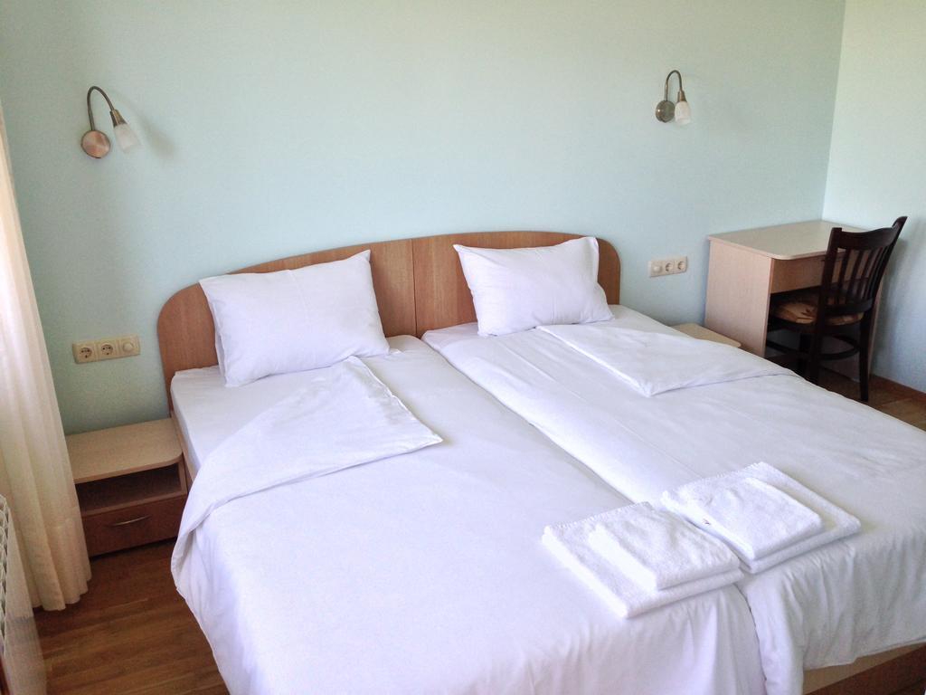 Mala Planina Guest House Iskrets Номер фото