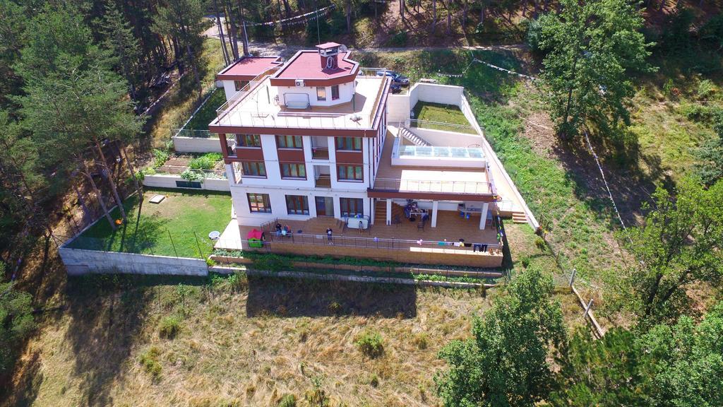 Mala Planina Guest House Iskrets Экстерьер фото